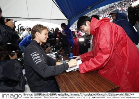 Motorsports: FIA Formula One World Championship WM Weltmeisterschaft 2015, Grand Prix of Japan, 6 Nico Rosberg (GER, Mercedes AMG Petronas Formula One Team), xHOCHxZWEIx