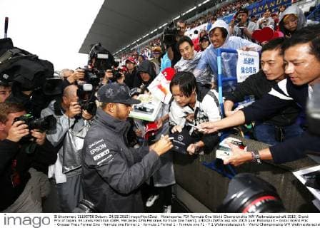 Motorsports: FIA Formula One World Championship WM Weltmeisterschaft 2015, Grand Prix of Japan, 44 Lewis Hamilton (GBR, Mercedes AMG Petronas Formula One Team), xHOCHxZWEIx