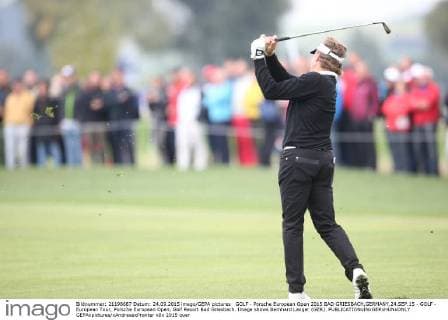 GOLF - Porsche European Open 2015 BAD GRIESBACH,GERMANY,24.SEP.15 - GOLF - European Tour, Porsche European Open, Golf Resort Bad Griesbach. Image shows Bernhard Langer (GER). GEPAxpictures xAndreasxPranter