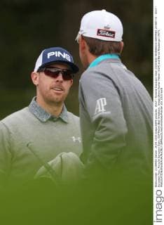 GOLF - Porsche European Open 2015 BAD GRIESBACH,GERMANY,24.SEP.15 - GOLF - European Tour, Porsche European Open, Golf Resort Bad Griesbach. Image shows Hunter Mahan (USA) and Bernd Wiesberger (AUT). GEPAxpictures xAndreasxPranter