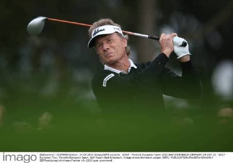 GOLF - Porsche European Open 2015 BAD GRIESBACH,GERMANY,24.SEP.15 - GOLF - European Tour, Porsche European Open, Golf Resort Bad Griesbach. Image shows Bernhard Langer (GER). GEPAxpictures xAndreasxPranter
