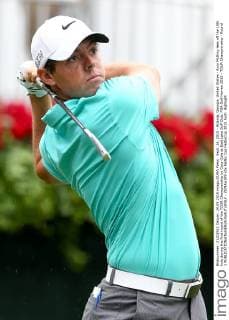 Sept. 24, 2015 - Atlanta, Georgia, United States - Rory McIlroy tees off the 18th hole during the first round of the TOUR Championship by Coca-Cola at East Lake Golf Club. PGA Golf Herren 2015 - TOUR Championship - Round 1 - ZUMAw109