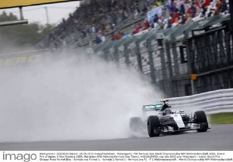 Motorsports: FIA Formula One World Championship WM Weltmeisterschaft 2015, Grand Prix of Japan, 6 Nico Rosberg (GER, Mercedes AMG Petronas Formula One Team), xHOCHxZWEIx
