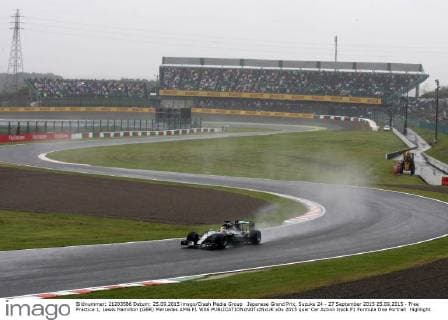 Japanese Grand Prix, Suzuka 24 - 27 September 2015 25.09.2015 - Free Practice 1, Lewis Hamilton (GBR) Mercedes AMG F1 W06 