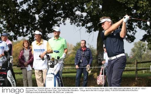GOLF - Porsche European Open 2015 BAD GRIESBACH,GERMANY,25.SEP.15 - GOLF - European Tour, Porsche European Open, Golf Resort Bad Griesbach. Image shows Bernhard Langer (GER). GEPAxpictures xAndreasxPranter