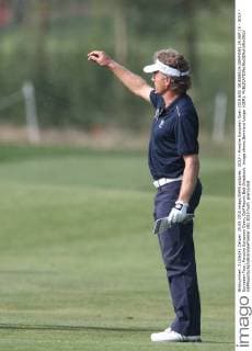 GOLF - Porsche European Open 2015 BAD GRIESBACH,GERMANY,25.SEP.15 - GOLF - European Tour, Porsche European Open, Golf Resort Bad Griesbach. Image shows Bernhard Langer (GER). GEPAxpictures xAndreasxPranter