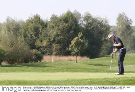 GOLF - Porsche European Open 2015 BAD GRIESBACH,GERMANY,25.SEP.15 - GOLF - European Tour, Porsche European Open, Golf Resort Bad Griesbach. Image shows Bernhard Langer (GER). GEPAxpictures xAndreasxPranter