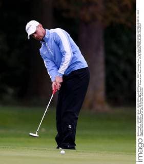 GOLF - European Tour, Tourschool EBREICHSDORF,AUSTRIA,25.SEP.15 - GOLF - European Tour Qualifying School, GC Schloss Ebreichsdorf. Image shows Juergen Maurer (AUT). GEPAxpictures xPhilippxBrem