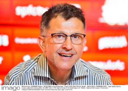 Treino SPFC SAO PAULO, Brazil - 09 24 2015: TRAINING SPFC - Juan Carlos Osorio during collective training after the SPFC held in CCT Barra Funda in the West Region of. (Photo: Mauricio Rummens FotoArena)  Maur?cioxRummens