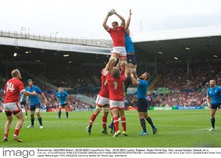 26.09.2015. Leeds, England. Rugby World Cup. Italy versus Canada. Canada win a line out. xTimxWilliamsx  ActionPlus11664721