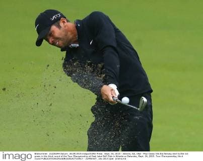 Sept. 26, 2015 - Atlanta, GA, USA - Paul Casey hits his fairway shot to the 1st green in the third round of the Tour Championship at East Lake Golf Club in Atlanta on Saturday, Sept. 26, 2015. Tour Championship, third round - ZUMAm67_