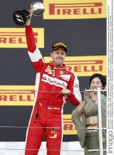 Motorsports: FIA Formula One World Championship WM Weltmeisterschaft 2015, Grand Prix of Japan, 5 Sebastian Vettel (GER, Scuderia Ferrari), xHOCHxZWEIx