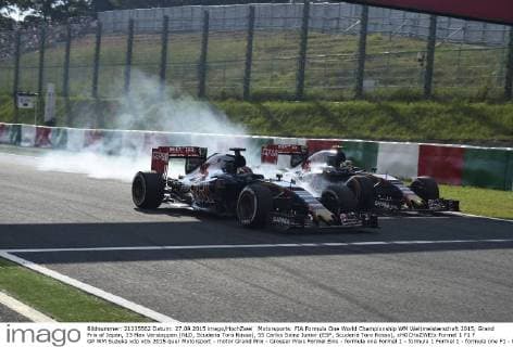 Motorsports: FIA Formula One World Championship WM Weltmeisterschaft 2015, Grand Prix of Japan, 33 Max Verstappen (NLD, Scuderia Toro Rosso), 55 Carlos Sainz Junior (ESP, Scuderia Toro Rosso), xHOCHxZWEIx