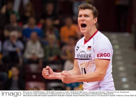 26.09.2015, MHP Arena, Ludwigsburg Volleyball, 4-Nationen-Turnier, Deutschland vs. Slowenien Jubel Lukas Kampa ( 11 GER)