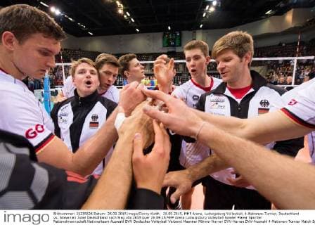 26.09.2015, MHP Arena, Ludwigsburg Volleyball, 4-Nationen-Turnier, Deutschland vs. Slowenien Jubel Deutschland nach Sieg