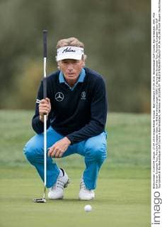 Bad Griesbach 27.09.2015, Beckenbauer Golf Course, Bad Griesbach, GER, PGA Golf Herren European Tour, Porsche European Open, im Bild Bernhard Langer (GER) during the European Tour, Porsche European Open Golf Tournament at the Beckenbauer Golf Course in Bad Griesbach, Germany on 2015 09 27.  EP_fei  