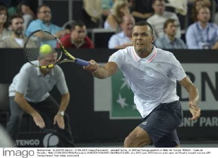 Aktuell Tennis, Jo Wilfried Tsonga gewinnt in Metz JW Tsonga TENNIS : Open de Moselle - Metz 27 09 2015 MOA Panoramic 