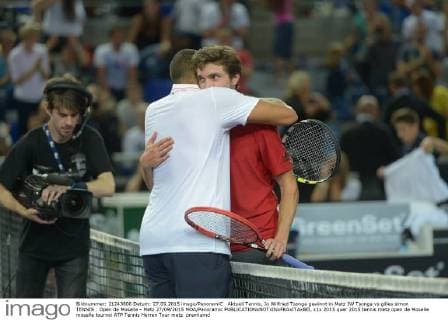 Aktuell Tennis, Jo Wilfried Tsonga gewinnt in Metz JW Tsonga vs gilles simon TENNIS : Open de Moselle - Metz 27 09 2015 MOA Panoramic 