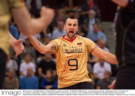 27.09.2015, MHP Arena, Ludwigsburg Volleyball, 4-Nationen-Turnier, Deutschland vs. Serbien Jubel Georg György Gyoergy Grozer ( 9 GER)