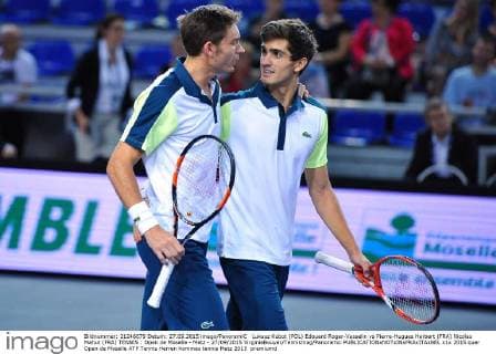 Lukasz Kubot (POL) Edouard Roger-Vasselin vs Pierre-Hugues Herbert (FRA) Nicolas Mahut (FRA) TENNIS : Open de Moselle - Metz - 27 09 2015 VirginieBouyer Tennismag Panoramic 