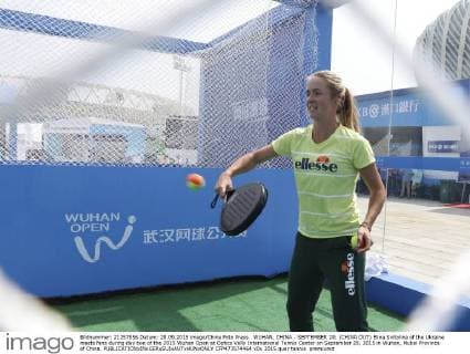 WUHAN, CHINA - SEPTEMBER 28: (CHINA OUT) Elina Svitolina of the Ukraine meets fans during day two of the 2015 Wuhan Open at Optics Vally International Tennis Center on September 28, 2015 in Wuhan, Hubei Province of China.  CFP473574464 