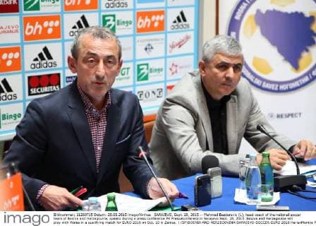SARAJEVO, Sept. 28, 2015 -- Mehmed Bazdarevic (L), head coach of the national soccer team of Bosnia and Herzegovina, speaks during a press conference PK Pressekonferenz in Sarajevo Sept. 28, 2015. Bosnia and Herzegovina will play with Wales in a qualifying match for EURO 2016 on Oct. 10 in Zenica. ) (SP)BOSNIA AND HERZEGOVINA-SARAJEVO-SOCCER-EURO 2016 HarisxMemija 