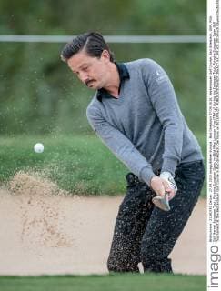 Bad Griesbach 27.09.2015, Beckenbauer Golf Course, Bad Griesbach, GER, PGA Golf Herren European Tour, Porsche European Open, im Bild Mike Lorenzo Vera (FRA) during the European Tour, Porsche European Open Golf Tournament at the Beckenbauer Golf Course in Bad Griesbach, Germany on 2015 09 27.  EX_JFK  