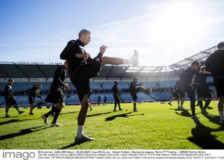 Aktuell Fußball, Champions League, Malmö FF Training , 150929 Malmös Nikola Djurdjic under en träning before UEFA Champions League 2015 2016 match between Malmö FF and Real Madrid.  Copyright: PETTERxARVIDSON BB150929PA005
