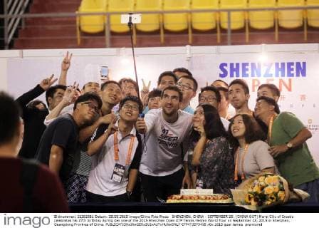 SHENZHEN, CHINA - SEPTEMBER 28: (CHINA OUT) Marin Cilic of Croatia celebrates his 27th birthday during day one of the 2015 Shenzhen Open ATP Tennis Herren World Tour on September 28, 2015 in Shenzhen, Guangdong Province of China.  CFP473573495 