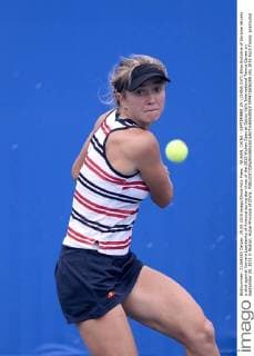 WUHAN, CHINA - SEPTEMBER 29: (CHINA OUT) Elina Svitolina of Ukraine returns a shot against Varvara Lepchenko of America during day three of the 2015 Wuhan Open at Optics Vally International Tennis Center on September 29, 2015 in Wuhan, Hubei Province of China.  CFP473606288 