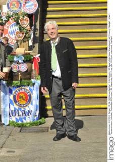 Fritz Scherer FC Bayern München Wiesnbesuch mit Frauen Käferzelt Wiesn, Theresienwiesn, Volksfest, Oktoberfest München 30. September 2015