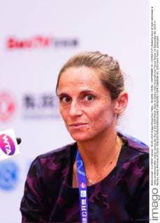 WUHAN, CHINA - SEPTEMBER 30: (CHINA OUT) Roberta Vinci of Italy addresses a news conference after match during day four of the 2015 Wuhan Open at Optics Vally International Tennis Center on September 30, 2015 in Wuhan, Hubei Province of China.  CFP473665034 