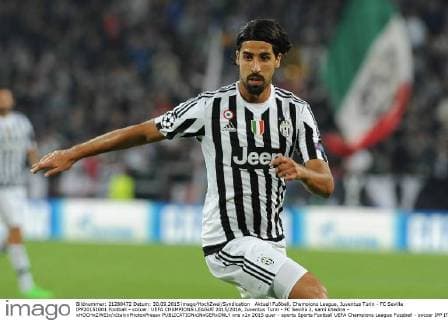 Aktuell Fußball, Champions League, Juventus Turin - FC Sevilla IPP20151001 Football - soccer: UEFA CHAMPIONS LEAGUE 2015 2016, Juventus Turin - FC Sevilla 2, sami khedira - xHOCHxZWEIx xItalyxPhotoxPressx 