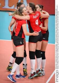 - ANTWERP, BELGIUM: Belgian Yellow Tigers celebrate after scoring during the quarter-finals game between Serbia and Belgium s Yellow Tigers at the CEV Women s Volleybal European Championship EM Europameisterschaft in Antwerp, Thursday 01 October 2015. LUCxCLAESSEN  x04712320x