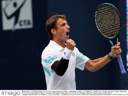 SHENZHEN, CHINA - OCTOBER 02: (CHINA OUT) Tommy Robredo of Spain celebrates as he wins Simone Bolelli of Spain in quarter-final match during day five of the 2015 Shenzhen Open ATP Tennis Herren World Tour at Longgang Sports Center on October 2, 2015 in Shenzhen, Guangdong Province of China.  CFP473760396 