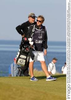 02.10.2015.Kingsbarns , Scotland. Alfred Dunhill Links Golf, second round. Darren Clarke of Northern Ireland with his caddie on the 5th fairway xDavidxBlunsdenx  ActionPlus11667576