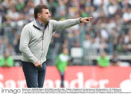 Fußball 1. Bundesliga 8. Spieltag Borussia Mönchengladbach - VfL Wolfsburg am 03.10.2015 im Borussia-Park in Mönchengladbach Dieter Hecking ( Trainer Wolfsburg ) xRx