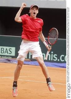 Canada s Denis Shapovalov celebrates the victory in the Junior Davis Cup 2015 Final match. October 4, 2015.  (2015100460)