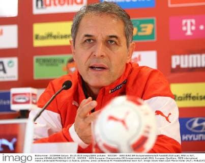 SOCCER - UEFA EURO EM Europameisterschaft Fussball 2016 quali, MNE vs AUT, preview VIENNA,AUSTRIA,05.OCT.15 - SOCCER - UEFA European Championship EM Europameisterschaft 2016, European Qualifiers, OEFB international match Länderspiel Montenegro vs Austria, preview, press conference PK Pressekonferenz team AUT. Image shows head coach Marcel Koller (AUT). GEPAxpictures xChristianxOrt