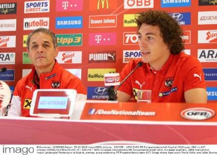 SOCCER - UEFA EURO EM Europameisterschaft Fussball 2016 quali, MNE vs AUT, preview VIENNA,AUSTRIA,05.OCT.15 - SOCCER - UEFA European Championship EM Europameisterschaft 2016, European Qualifiers, OEFB international match Länderspiel Montenegro vs Austria, preview, press conference PK Pressekonferenz team AUT. Image shows head coach Marcel Koller and Julian Baumgartlinger (AUT). GEPAxpictures xChristianxOrt