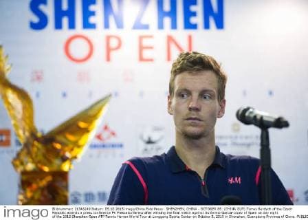 SHENZHEN, CHINA - OCTOBER 05: (CHINA OUT) Tomas Berdych of the Czech Republic attends a press conference PK Pressekonferenz after winning the final match against Guillermo Garcia-Lopez of Spain on day eight of the 2015 Shenzhen Open ATP Tennis Herren World Tour at Longgang Sports Center on October 5, 2015 in Shenzhen, Guangdong Province of China.  CFP473919978 