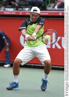 Tatsuma Ito (JPN), OCTOBER 5, 2015 - Tennis : Rakuten Japan Open Tennis Championships 2015, the first round match between Yoshihito Nishioka (JPN) 1-2 Tatsuma Ito (JPN) at Ariake Coliseum, Tokyo, Japan. NoxThirdxPartyxSales  (dlra010457)