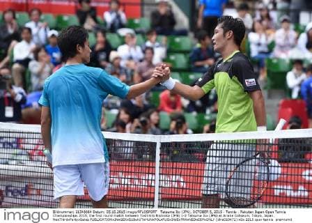 Tatsuma Ito (JPN), OCTOBER 5, 2015 - Tennis : Rakuten Japan Open Tennis Championships 2015, the first round match between Yoshihito Nishioka (JPN) 1-2 Tatsuma Ito (JPN) at Ariake Coliseum, Tokyo, Japan. NoxThirdxPartyxSales  (dlra010471)