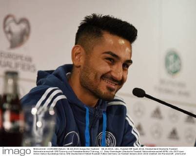 06.10.2015, xblx, Fussball EM Quali 2016, Deutschland Deutsche Fussball Nationalmannschaft DFB Training und Pressekonferenz Training, v.l. Ilkay Guendogan (Deutsche Fussball Nationalmannschaft DFB)