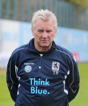 06.10.2015, TSV1860 Training, München, Fussball, 06.10.2015,TSV1860 Training, Fussball, Grünwalder Strasse, München im Bild: erste Training bei TSV 1860 mit Benno Möhlmann TSV 1860