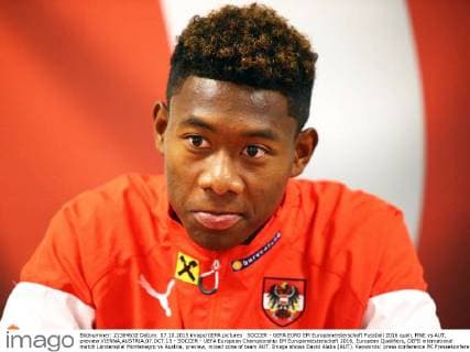 SOCCER - UEFA EURO EM Europameisterschaft Fussball 2016 quali, MNE vs AUT, preview VIENNA,AUSTRIA,07.OCT.15 - SOCCER - UEFA European Championship EM Europameisterschaft 2016, European Qualifiers, OEFB international match Länderspiel Montenegro vs Austria, preview, mixed zone of team AUT. Image shows David Alaba (AUT). Keywords: press conference PK Pressekonferenz GEPAxpictures xChristianxOrt