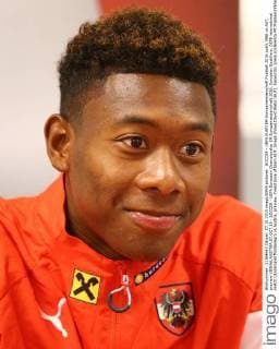 SOCCER - UEFA EURO EM Europameisterschaft Fussball 2016 quali, MNE vs AUT, preview VIENNA,AUSTRIA,07.OCT.15 - SOCCER - UEFA European Championship EM Europameisterschaft 2016, European Qualifiers, OEFB international match Länderspiel Montenegro vs Austria, preview, mixed zone of team AUT. Image shows David Alaba (AUT). Keywords: press conference PK Pressekonferenz GEPAxpictures xChristianxOrt