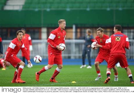 SOCCER - UEFA EURO EM Europameisterschaft Fussball 2016 quali, MNE vs AUT, preview VIENNA,AUSTRIA,07.OCT.15 - SOCCER - UEFA European Championship EM Europameisterschaft 2016, European Qualifiers, OEFB international match Länderspiel Montenegro vs Austria, preview, training team AUT. Image shows Stefan Schwab, Marc Janko, Florian Klein and Kevin Wimmer (AUT). GEPAxpictures xChristianxOrt