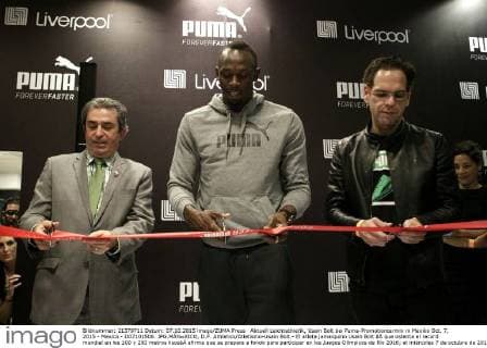 Aktuell Leichtathletik, Usain Bolt bei Puma-Promotiontermin in Mexiko Oct. 7, 2015 - Mexico - D07101506. JPG.MÃ‰XICO, D.F. Athletics Atletismo-Usain Bolt.- El atleta jamaiquino Usain Bolt âÄ que ostenta el record mundial en los 100 y 200 metros lisosâÄ afirma que se prepara a fondo para participar en los Juegos Olímpicos de Río 2016; el miércoles 7 de octubre de 2015 durante la presentación de una campaña promocional en una tienda departamental en Polanco, al poniente de la Ciudad de México. Foto: Agencia EL UNIVERSAL Usain Bolt Visits Mexico City  - ZUMAu78_