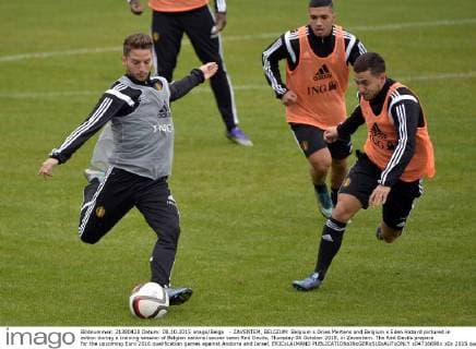 - ZAVENTEM, BELGIUM: Belgium s Dries Mertens and Belgium s Eden Hazard pictured in action during a training session of Belgian national soccer team Red Devils, Thursday 08 October 2015, in Zaventem. The Red Devils prepare for the upcoming Euro 2016 qualification games against Andorra and Israel. ERICxLALMAND  x04716698x
